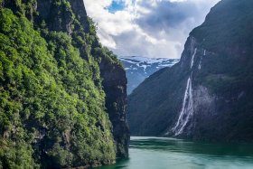 Mijn Reis met de Veerboot van Nederland naar Noorwegen: Vijf Dagen van Scandinavische Ontdekkingen